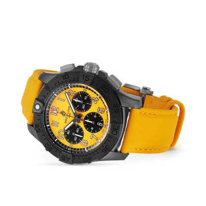 Breitling Avenger B01 Chronograph 44mm Night Mission herreur gult læder SB0147101I1X1 - Billede 3