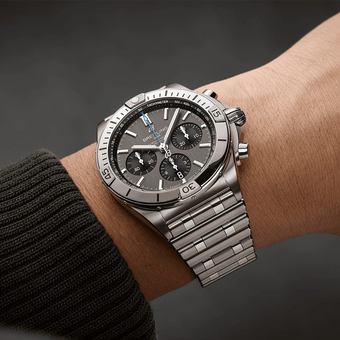 Breitling Chronomat B01 42mm herreur grå titanium EB0134101M1E1 - Billede 5