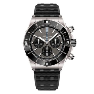 Breitling Super Chronomat B01 44mm herreur grå gummi EB0136251M1S1