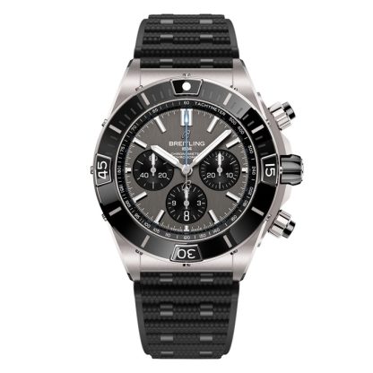 Breitling Super Chronomat B01 44mm herreur grå gummi EB0136251M1S1