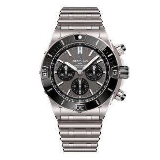 Breitling Super Chronomat B01 44mm herreur grå titanium EB0136251M1E1