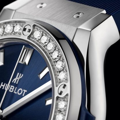 Hublot Classic Fusion Titanium Blue Diamonds 38mm dameur 565.NX.7170.RX.1204 - Billede 4