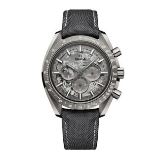 Omega Speedmaster Dark Side Of The Moon 44,2 mm herreur grå O31092445006001