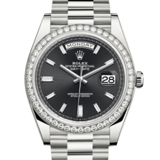 Replica Rolex Day-Date 40 Oyster 40 mm hvidguld og diamanter 228349RBR